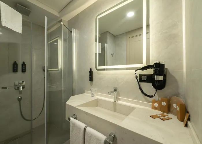 Alves Hotel İzmir