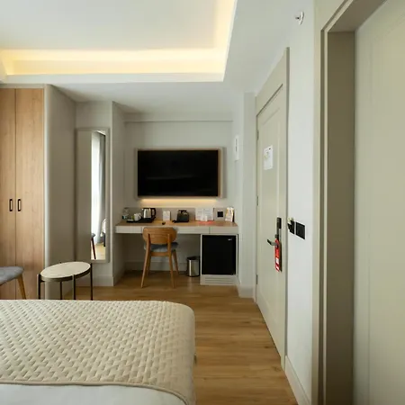 Alves Hotel İzmir